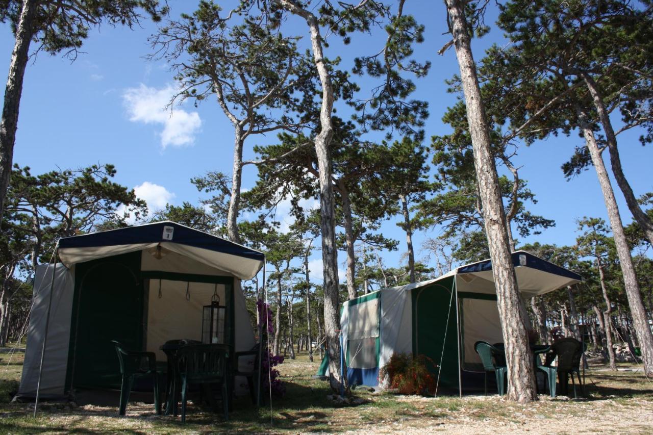 Camping Planik Ξενοδοχείο Ražanac Εξωτερικό φωτογραφία
