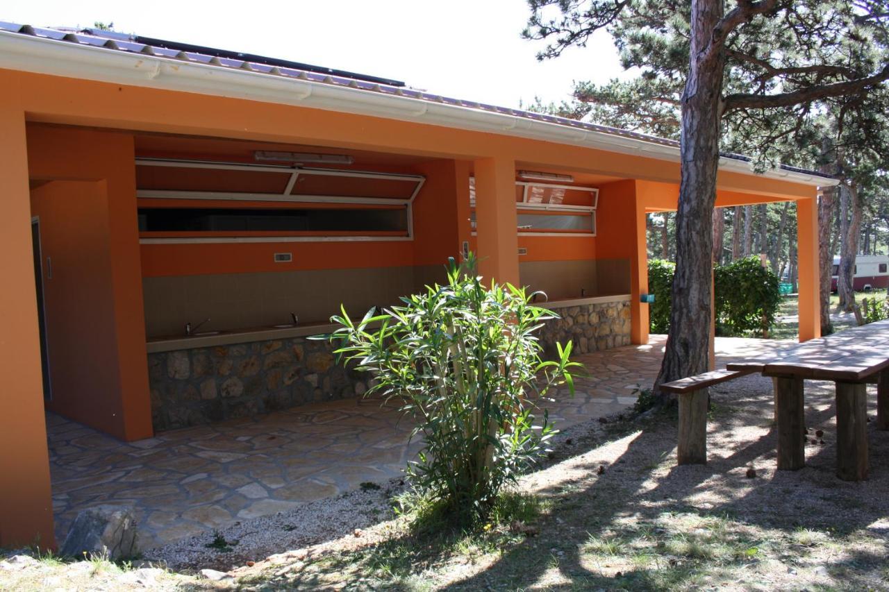 Camping Planik Ξενοδοχείο Ražanac Εξωτερικό φωτογραφία