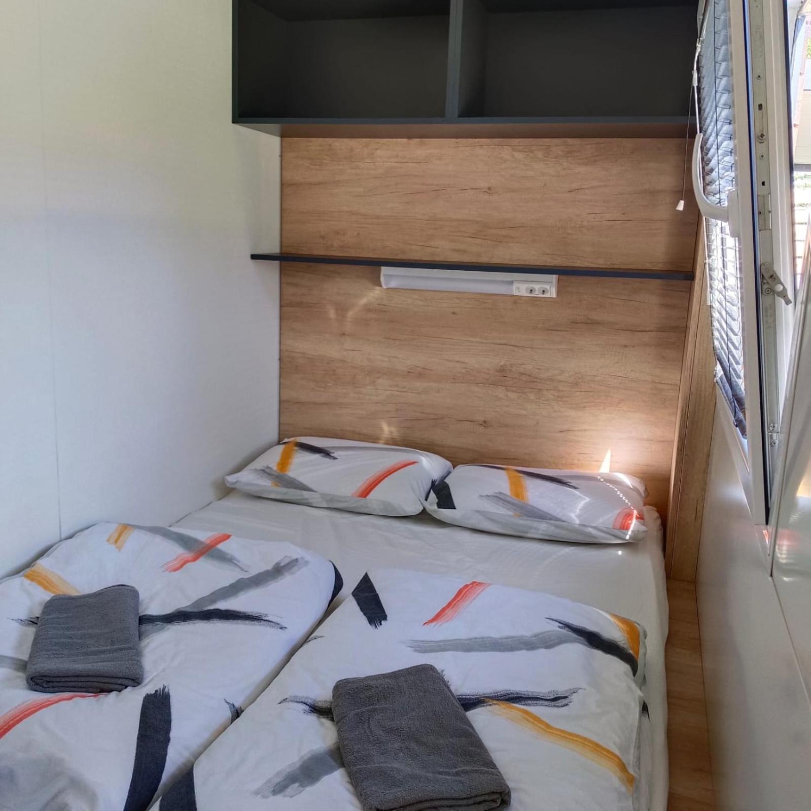 Camping Planik Ξενοδοχείο Ražanac Εξωτερικό φωτογραφία
